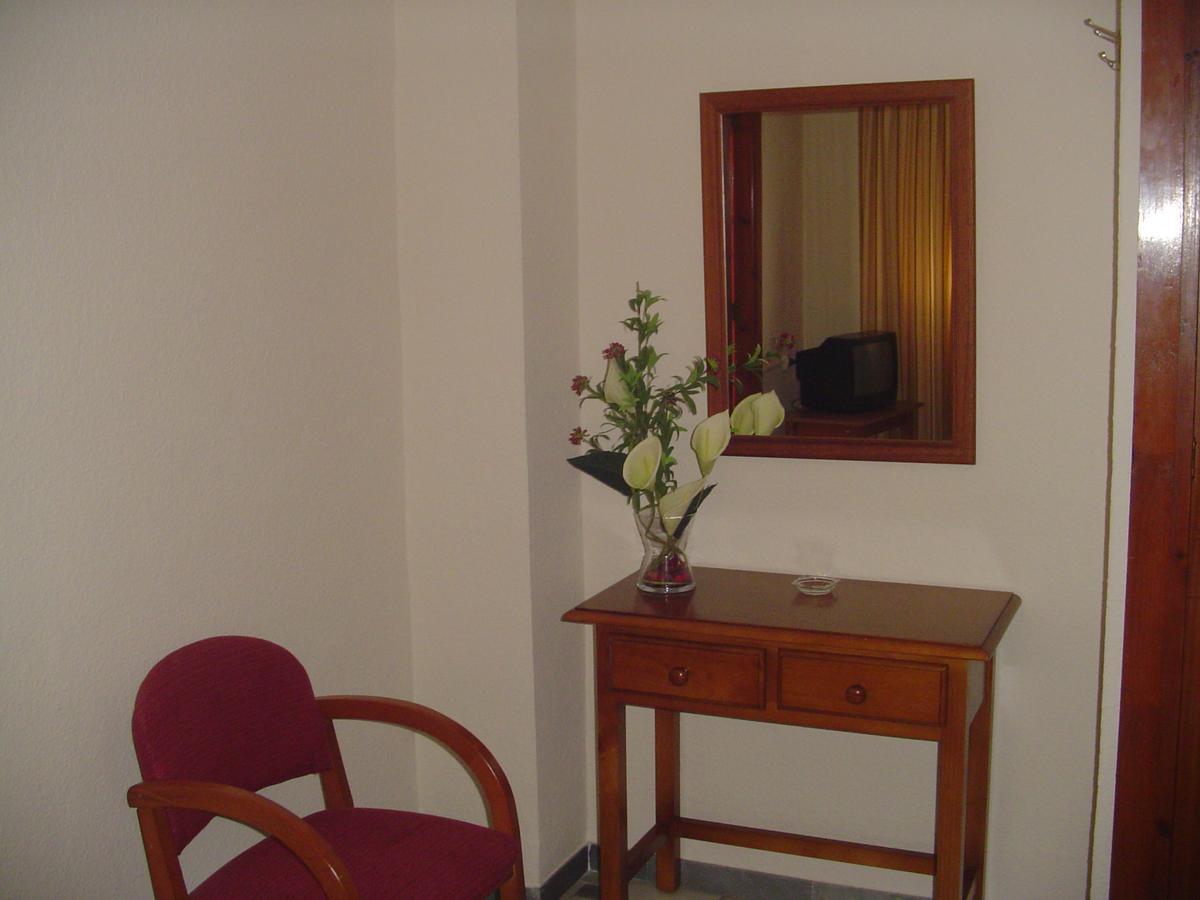 Hostal Cabrera Motril Exteriér fotografie